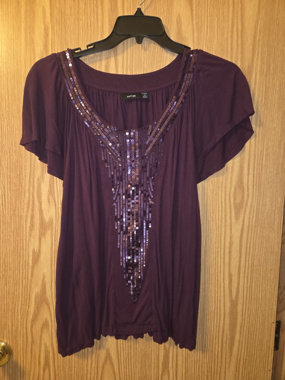 Apt. 9 Deep Purple Sequin V-Neck Short Sleeve Blouse